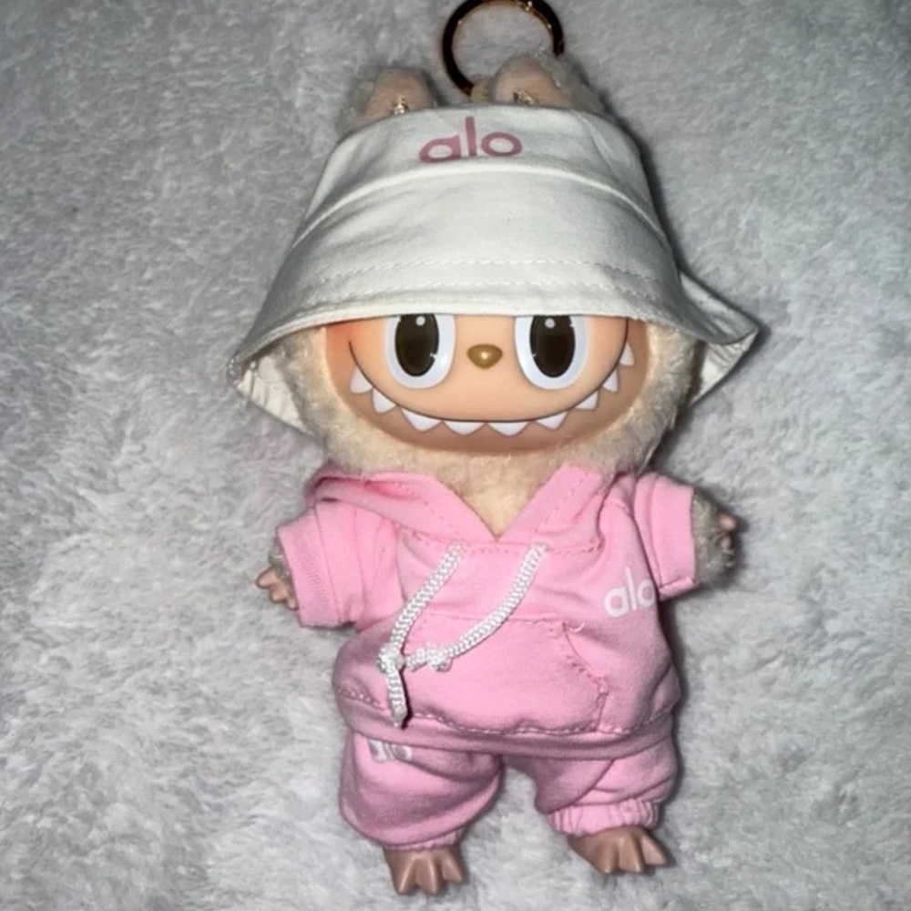 Labubu Alo yoga sweatsuit - Picture 2 of 3